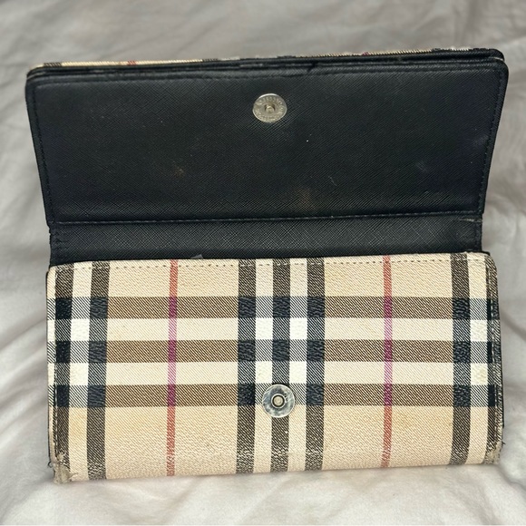 Burberry long wallet - Picture 5 of 8